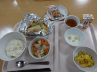 r7-12g-食事の様子１