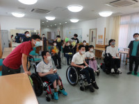 r7-10g-通学生とのゲーム交流１