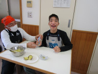 r7-11g-スイートポテト作り２