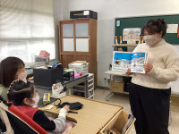 r8-1g-ALTの先生と英会話①