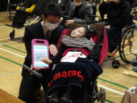 卒業記念品目録贈呈式２